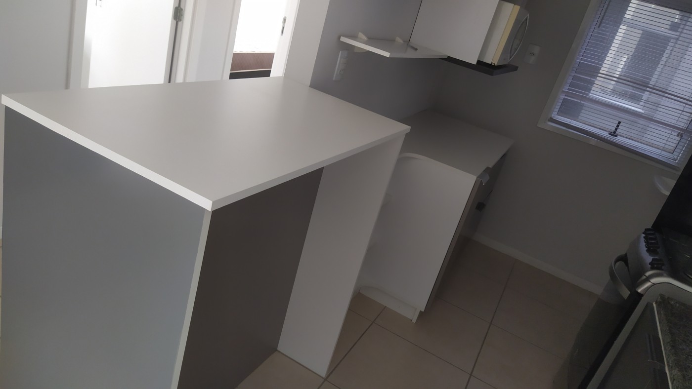 Apartamento para Venda, em Rio Grande, bairro Vila S�o Jo�o, 2 dormit�rios, 1 banheiro, 1 vaga