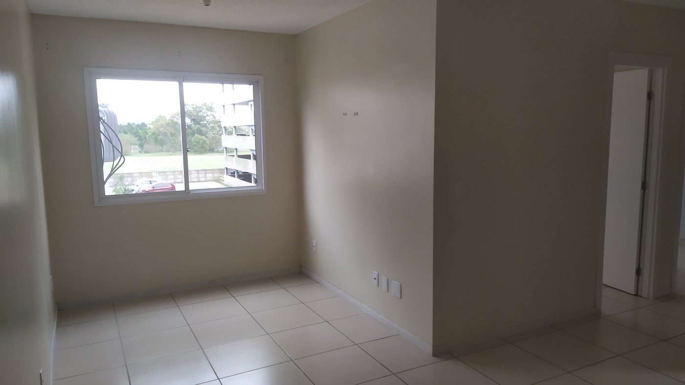 Apartamento para Venda, em Rio Grande, bairro Vila S�o Jo�o, 2 dormit�rios, 1 banheiro, 1 vaga